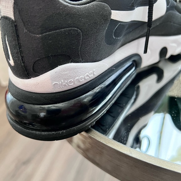 Women’s Nike air max 270 react Sneakers 👟 - Picture 8 of 8